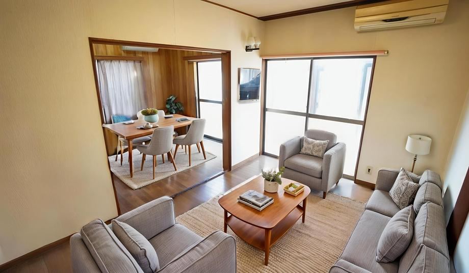 6LDK house in Yokkaichi, Mie - Photo 1