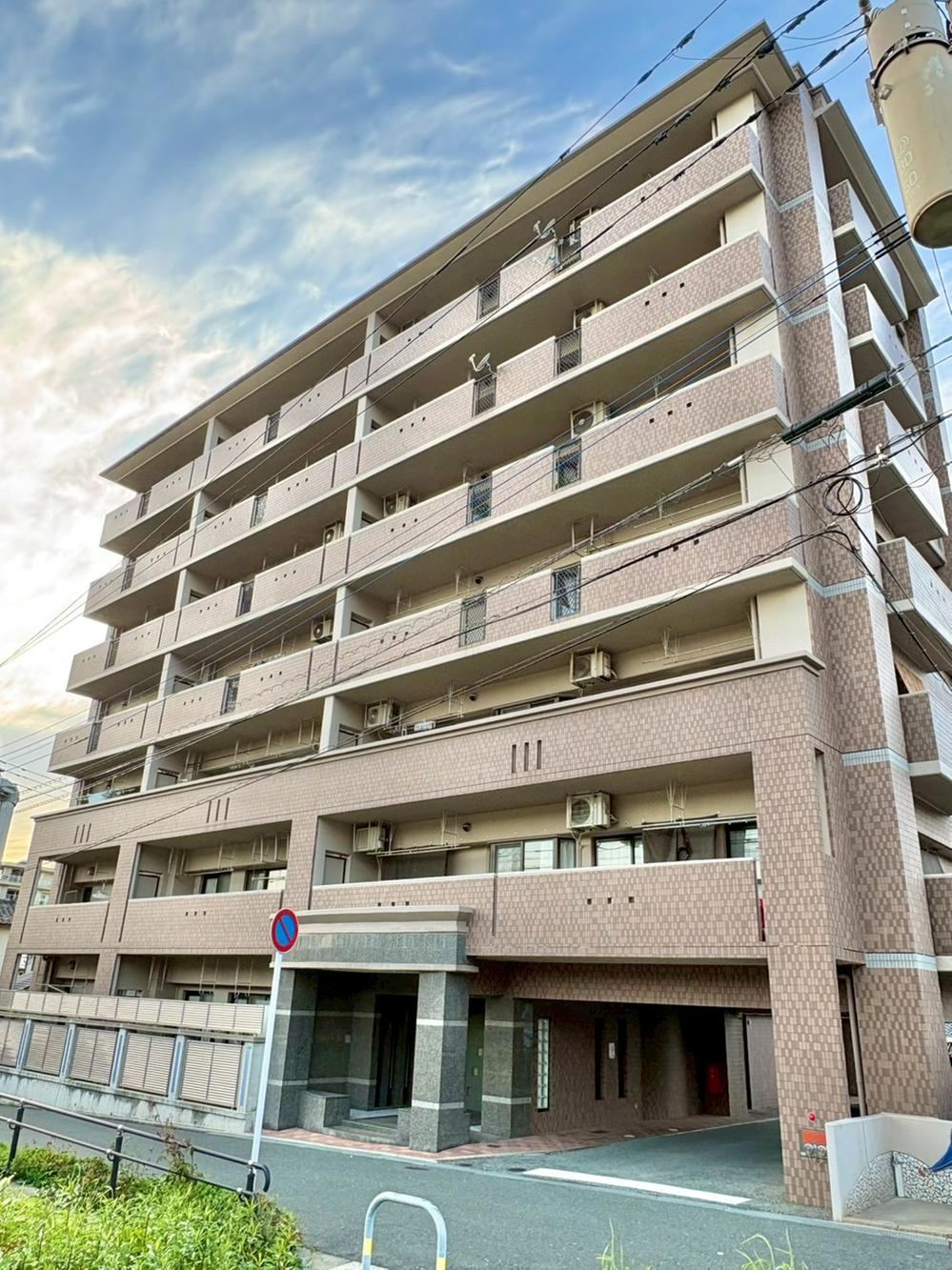 4LDK apartment in Kokurakita Ward, Kitakyushu, Fukuoka - Photo 1