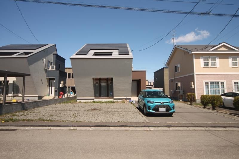 4LDK house in Kitahiroshima, Hokkaido - Photo 1