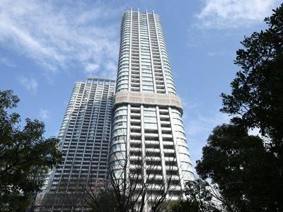 2LDK apartment in Minato Ward, Tokyo - Photo 1