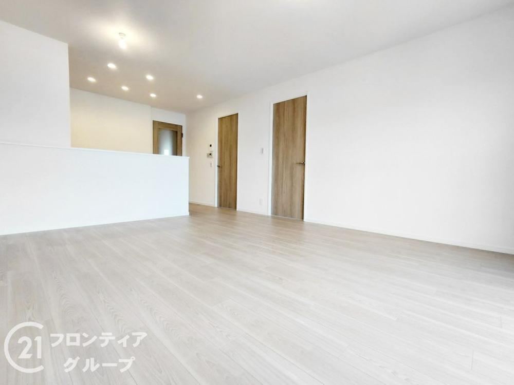3LDK apartment in Fushimi Ward, Kyoto - Photo 1