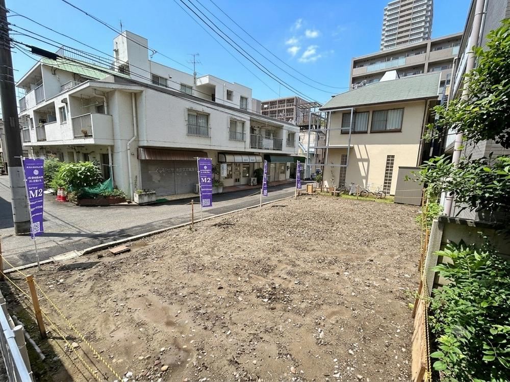 102 m² land in Chofu, Tokyo - Photo 1