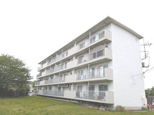 2LDK apartment in Ageo, Saitama - Photo 1