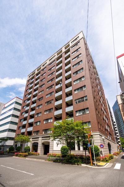 2LDK apartment in Chuo Ward, Tokyo - Photo 1