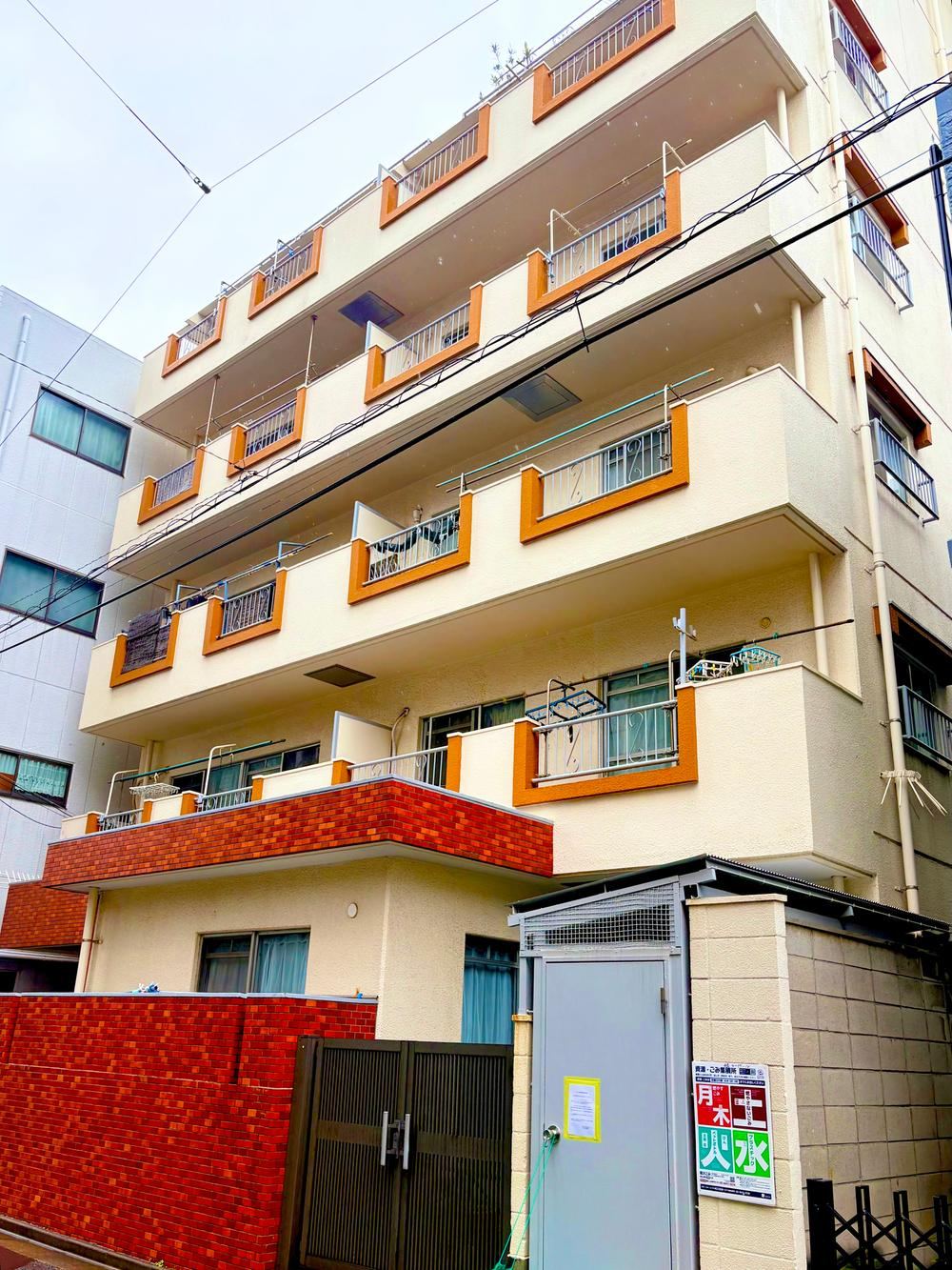 3K apartment in Sumida Ward, Tokyo - Photo 1
