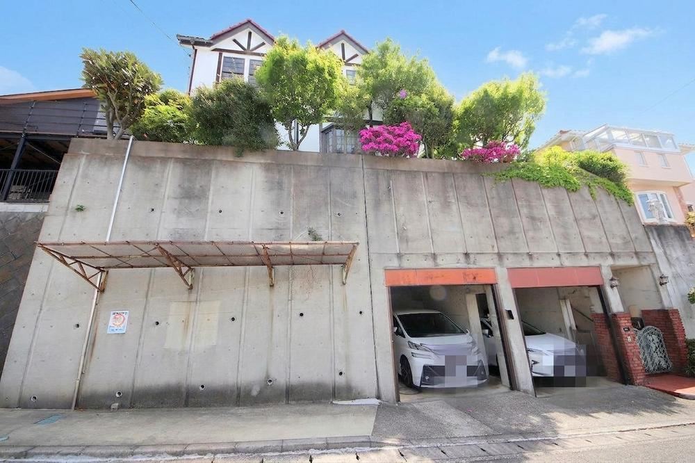 5LDK house in Zama, Kanagawa - Photo 1