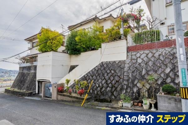 4LDK house in Takatsuki, Osaka - Photo 1