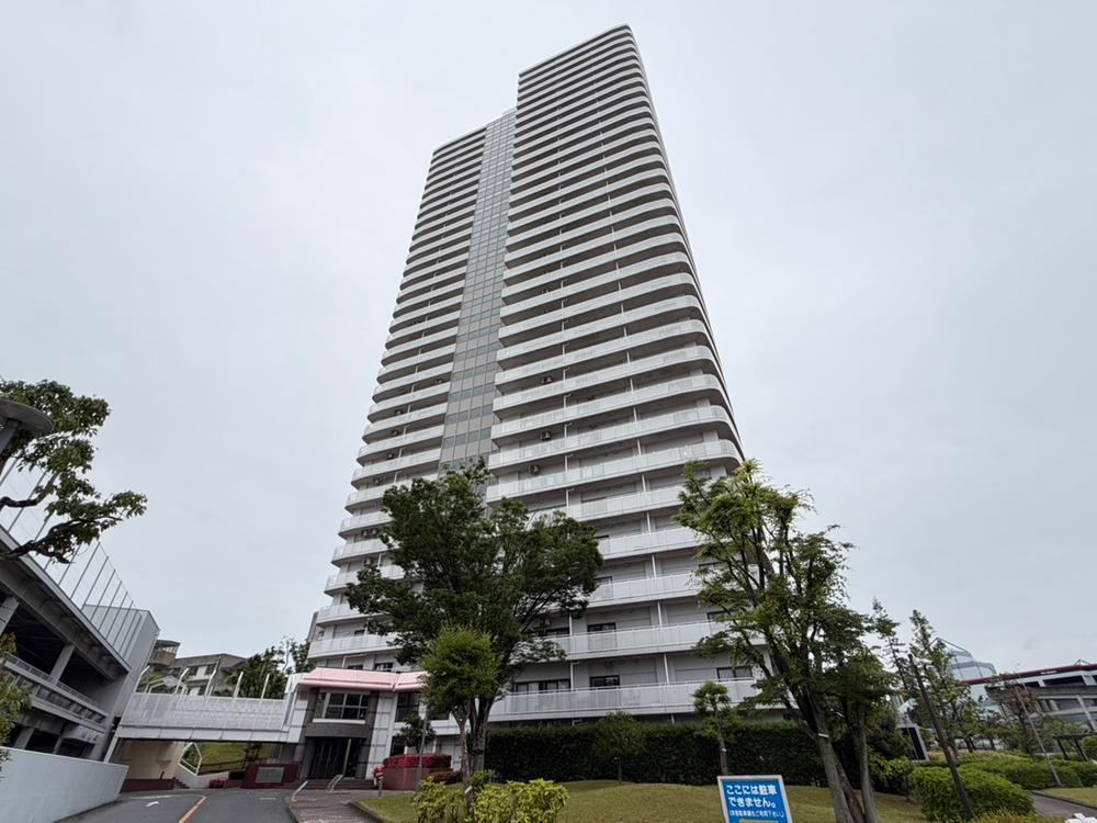 3LDK apartment in Komaki, Aichi - Photo 1