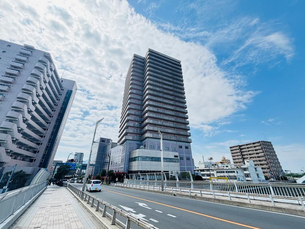 2LDK apartment in Atsugi, Kanagawa - Photo 1