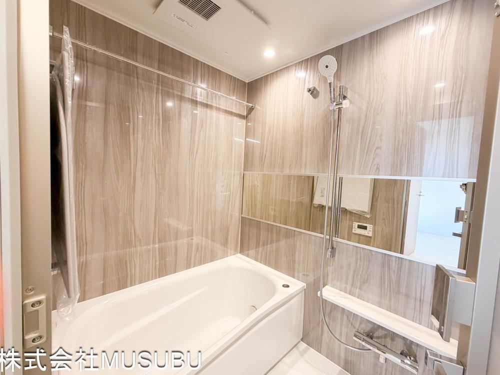 2LDK apartment in Bunkyo Ward, Tokyo - Photo 1