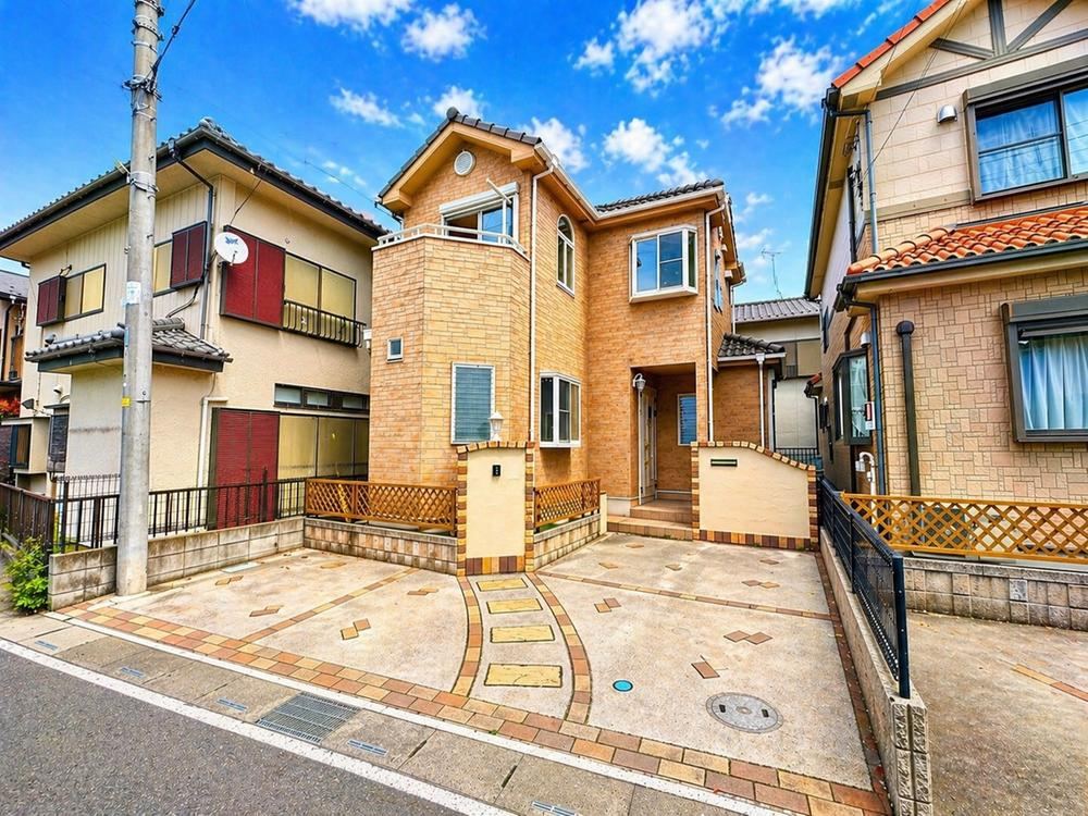 3LDK house in Kuki, Saitama - Photo 1
