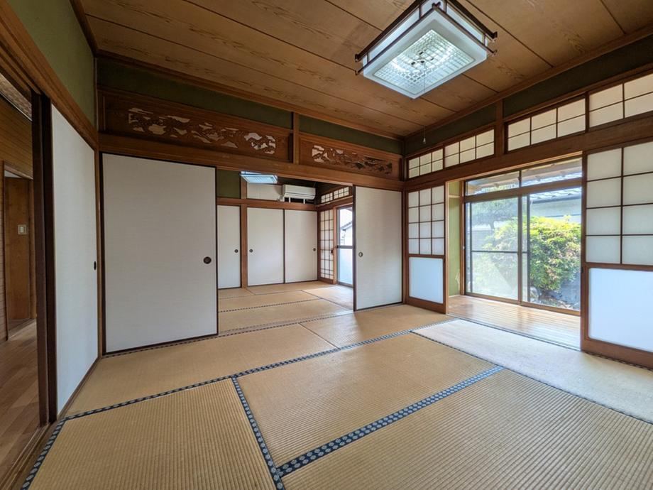 6DK house in Omuta, Fukuoka - Photo 1
