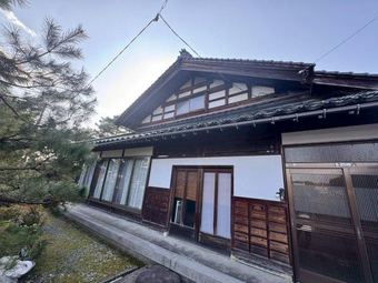 8LDK house in Tonami