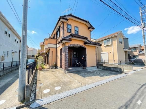 4LDK house in Fujisawa, Kanagawa - Photo 1