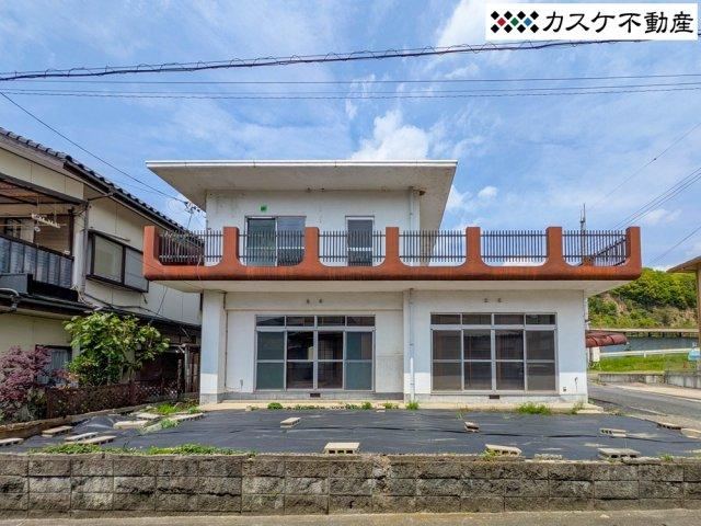 5DK house in Soja, Okayama - Photo 1