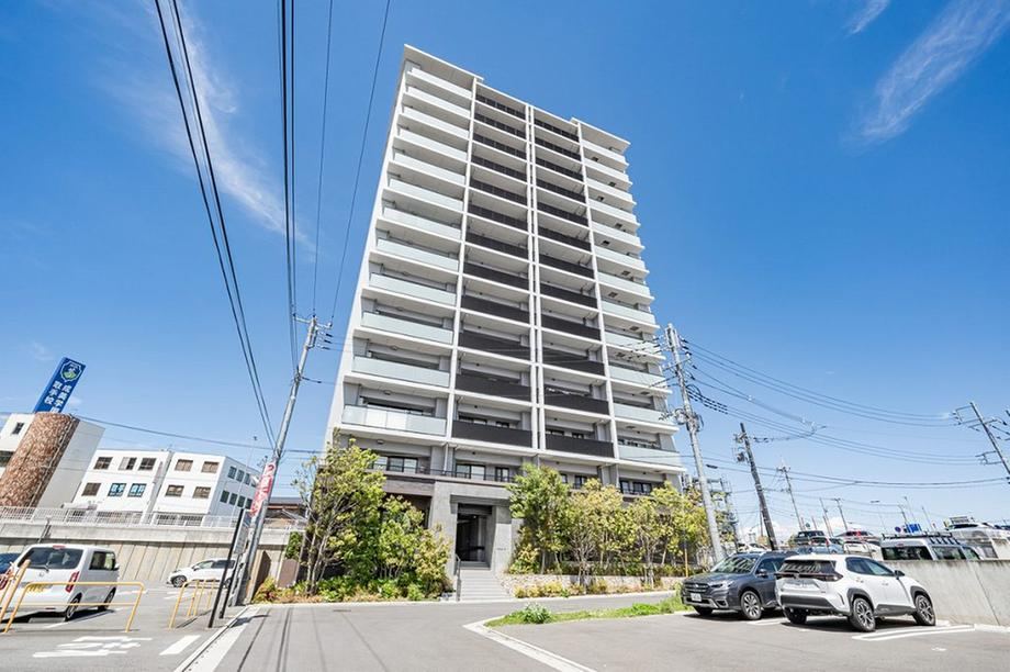 3LDK apartment in Toride, Ibaraki - Photo 1