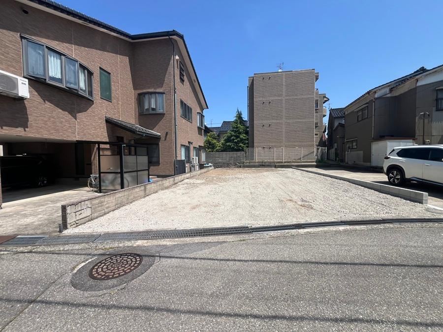 139 m² land in Kanazawa, Ishikawa - Photo 1