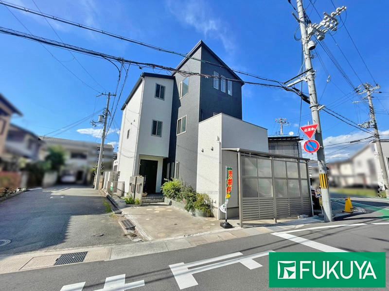 5LDK+2S house in Himeji, Hyogo - Photo 1
