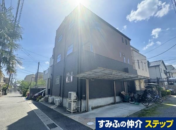 6LDK house in Ichikawa, Chiba - Photo 1