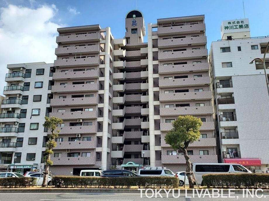 1LDK+S apartment in Hyogo Ward, Kobe, Hyogo - Photo 1