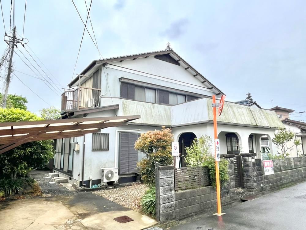5LDK house in Ube, Yamaguchi - Photo 1