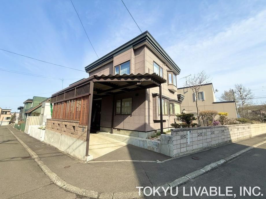 3LDK+S house in Nishi Ward, Sapporo, Hokkaido - Photo 1