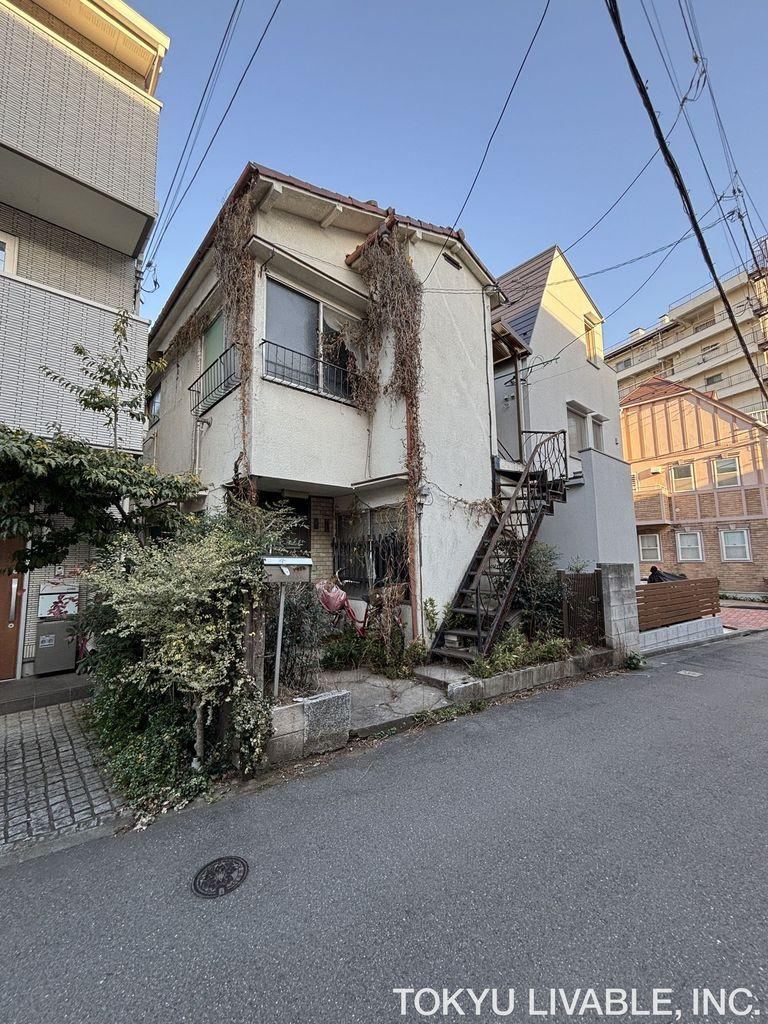 61 m² land in Nakano Ward, Tokyo - Photo 1