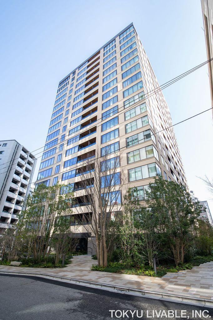 1LDK apartment in Chiyoda Ward, Tokyo - Photo 1