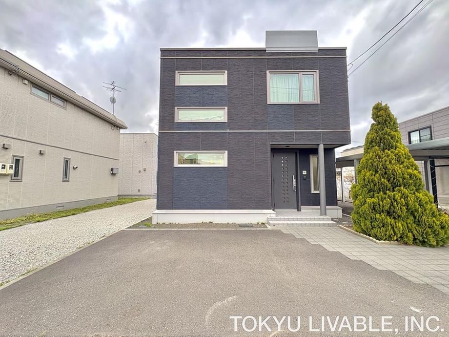 3LDK house in Kita Ward, Sapporo, Hokkaido - Photo 1
