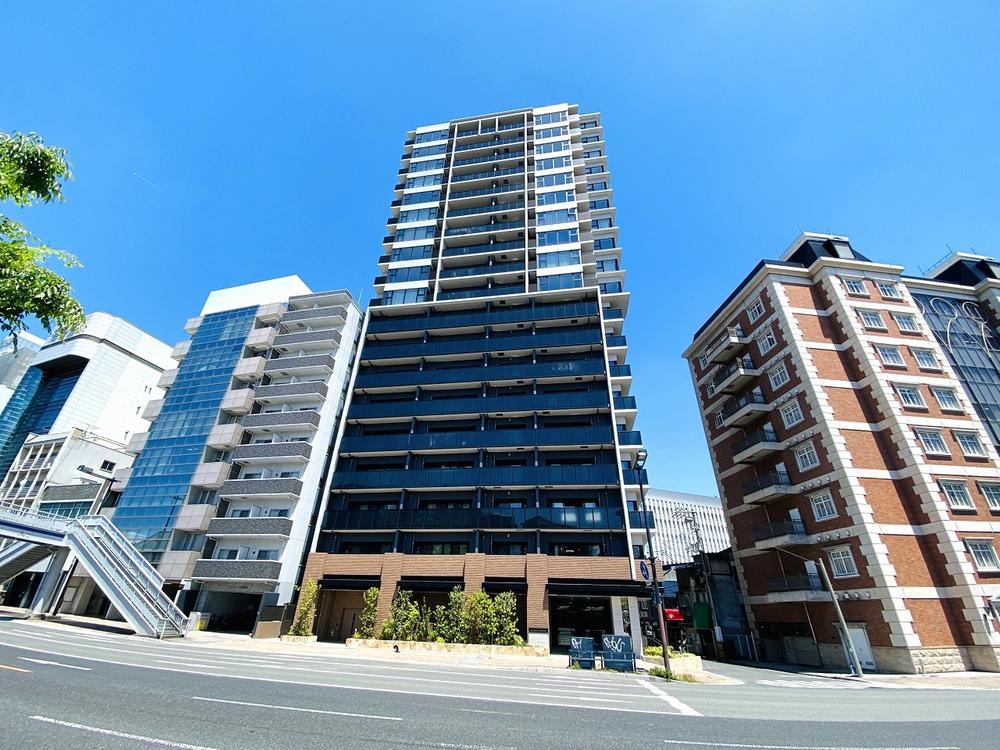 2LDK apartment in Minami Ward, Hiroshima - Photo 1