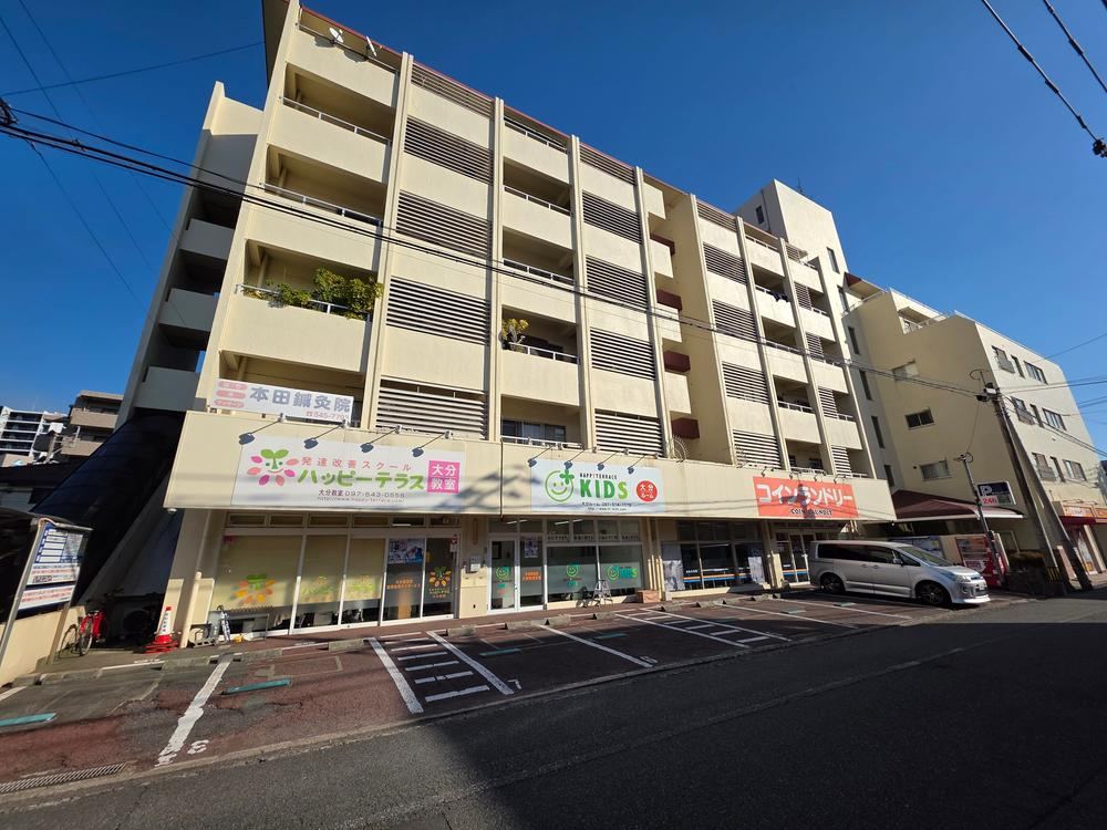 3LDK apartment in Oita, Oita - Photo 1