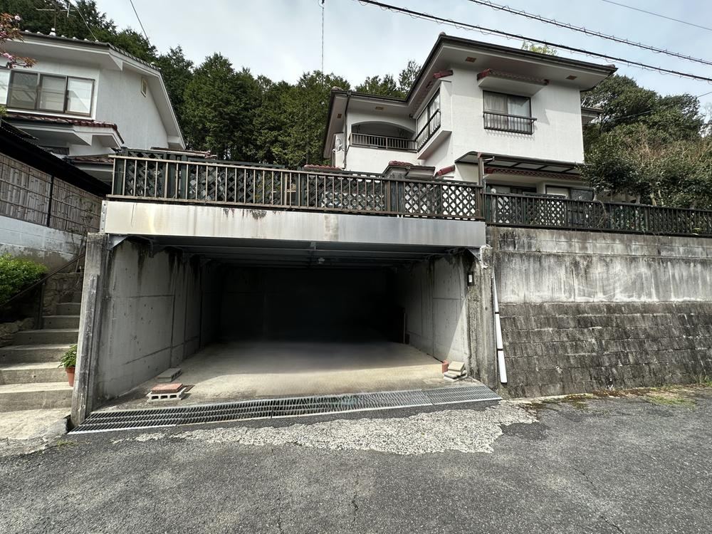 4LDK house in Aki Ward, Hiroshima - Photo 1