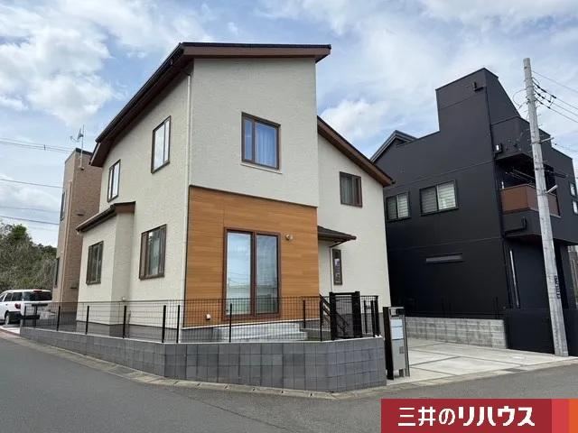 3LDK house in Nagareyama, Chiba - Photo 1