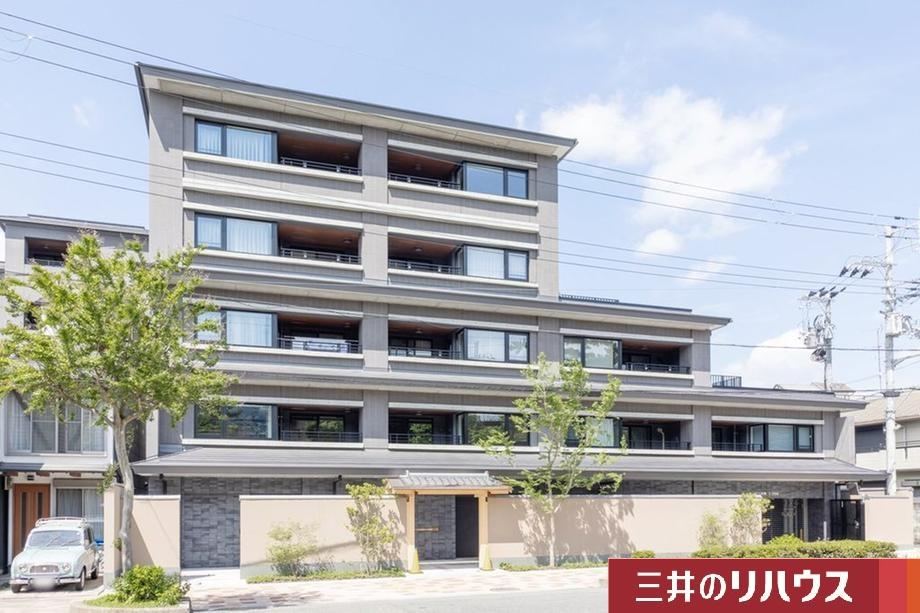 3LDK apartment in Higashiyama Ward, Kyoto - Photo 1