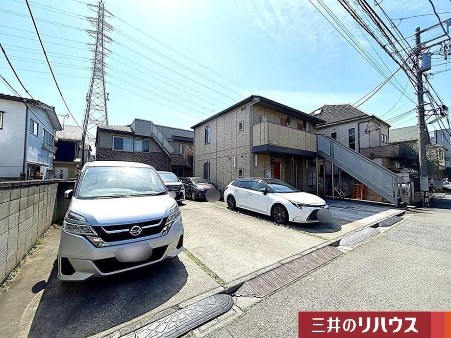 9LDK+S house in Setagaya Ward, Tokyo - Photo 1