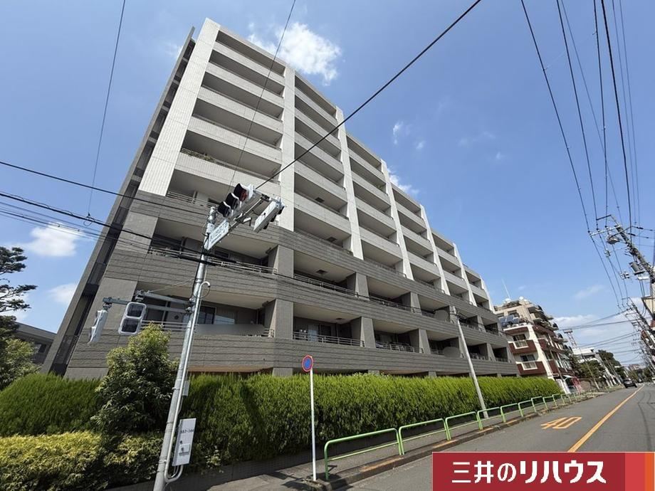 4LDK apartment in Nerima Ward, Tokyo - Photo 1