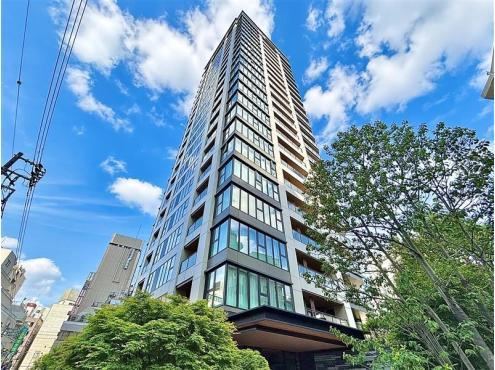 1LDK+S apartment in Chiyoda Ward, Tokyo - Photo 1