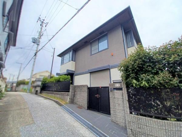 4LDK house in Nagata Ward, Kobe, Hyogo - Photo 1