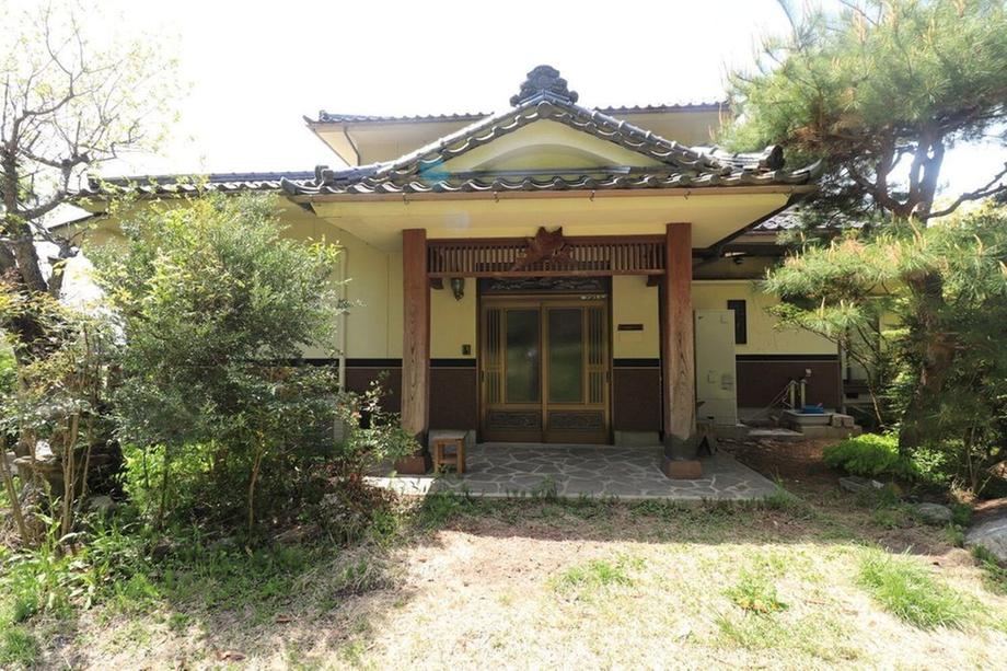 7LDK house in Azumino, Nagano - Photo 1