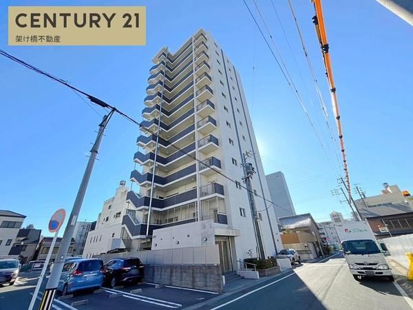 2LDK apartment in Toyohashi, Aichi - Photo 1