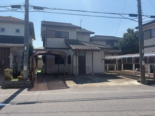 4LDK house in Kumagaya, Saitama - Photo 1