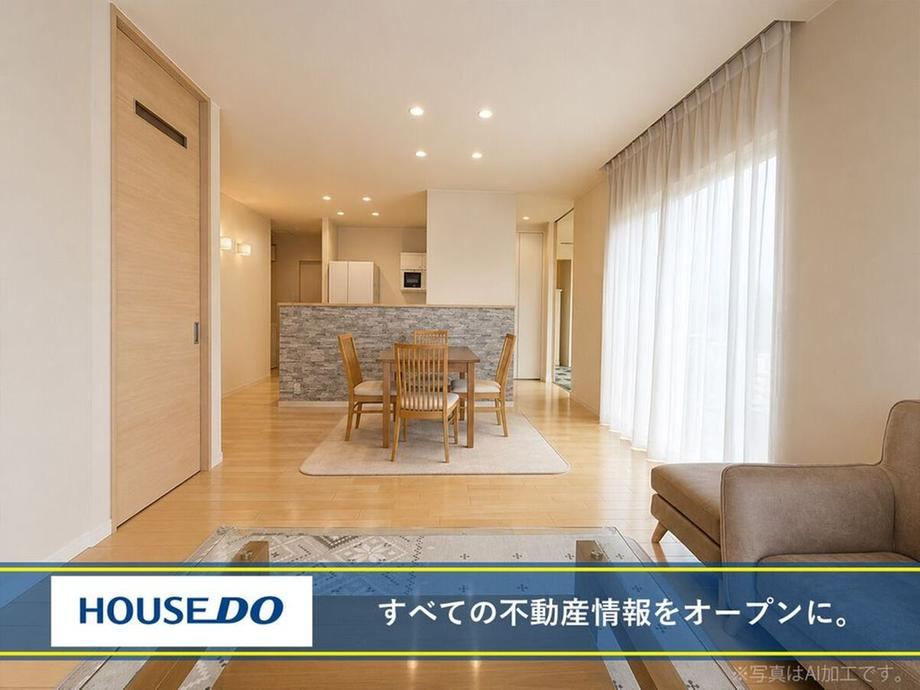 4LDK house in Yahatanishi Ward, Kitakyushu, Fukuoka - Photo 1