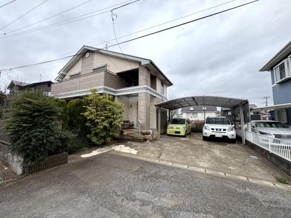 4LDK house in Yachimata, Chiba - Photo 1