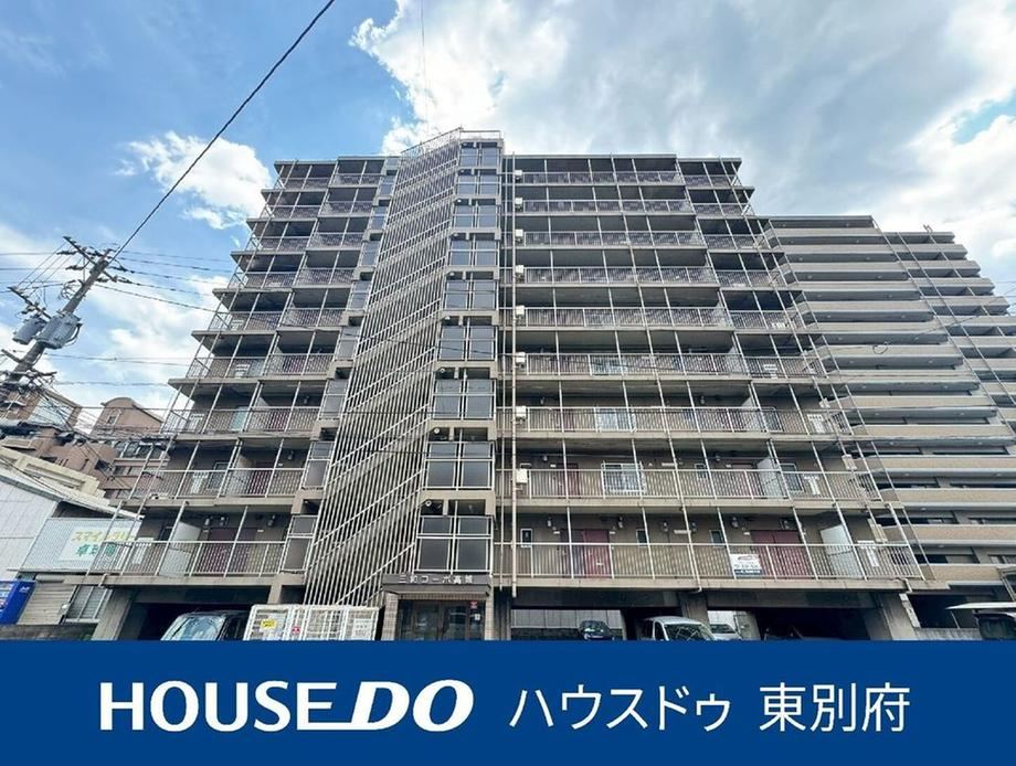 2DK apartment in Oita, Oita - Photo 1