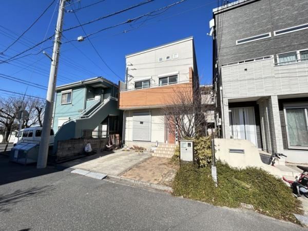 3LDK+S house in Matsudo, Chiba - Photo 1