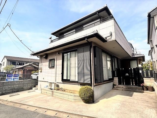 5LDK+S house in Kuki, Saitama - Photo 1