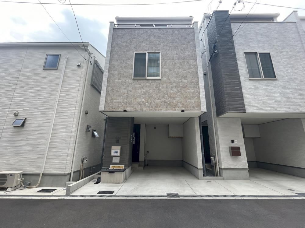 3LDK house in Ino Ward, Osaka - Photo 1