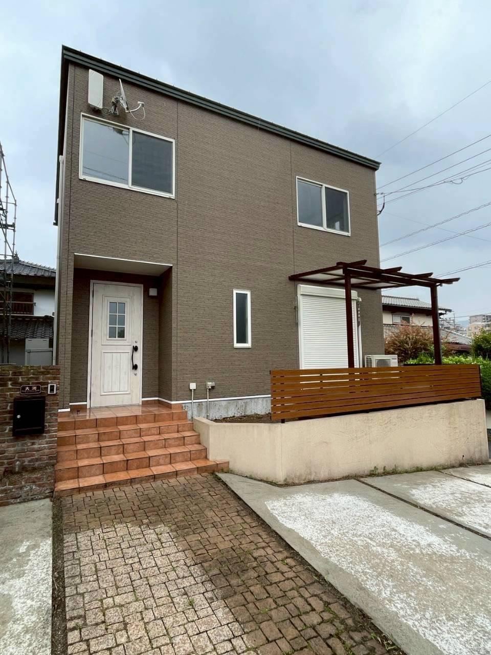 3LDK house in Kokuraminami Ward, Kitakyushu, Fukuoka - Photo 1