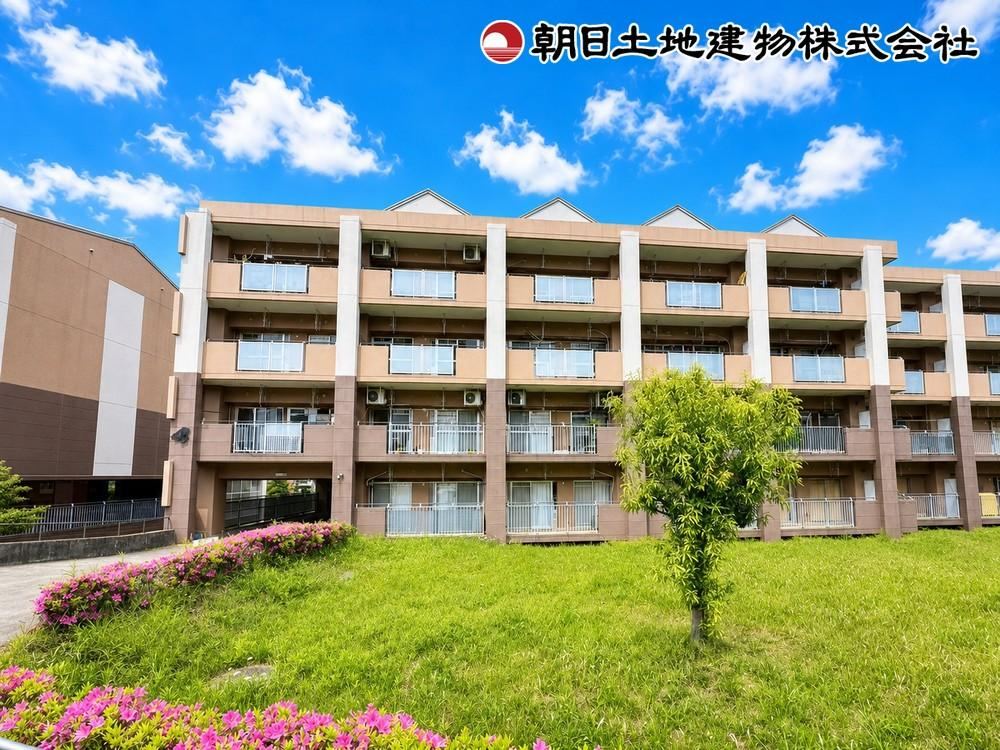 3LDK apartment in Hachioji, Tokyo - Photo 1