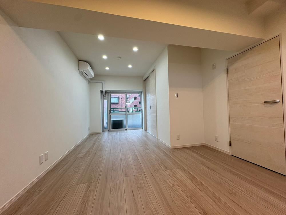1LDK apartment in Kokubunji, Tokyo - Photo 1